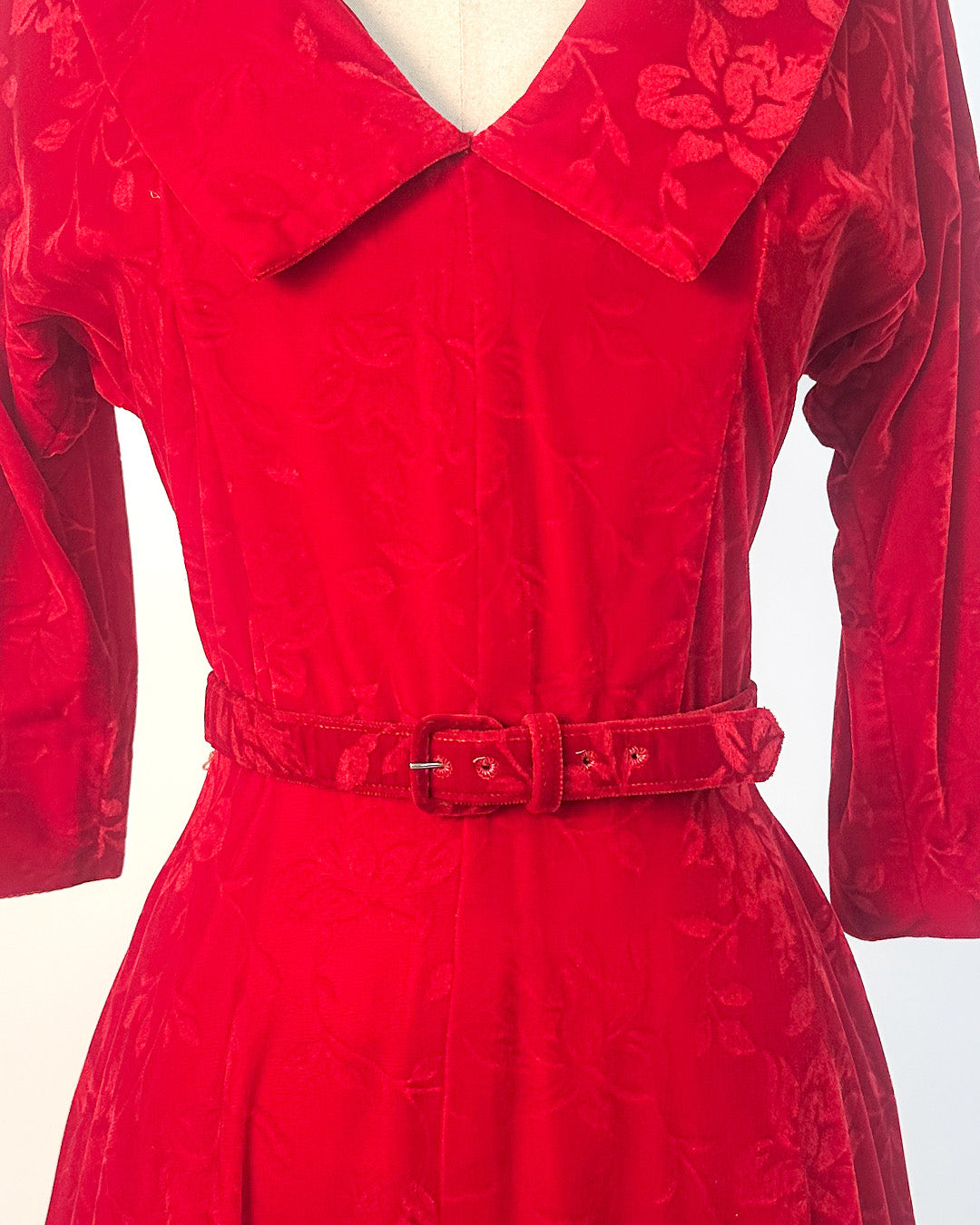 1950s 'The Mimosa Morning' Hostess Dress / Medium