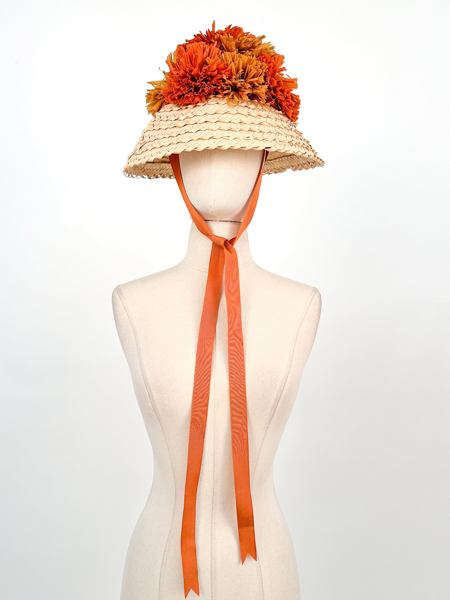 1950s Straw Sun Hat with Raffia PomPoms / One Size