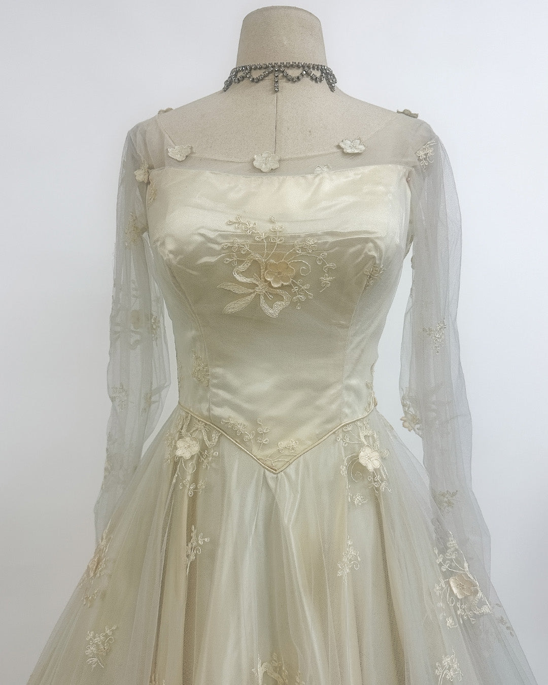 1950s 'The Bow Bridge Bouquet' Wedding Dress