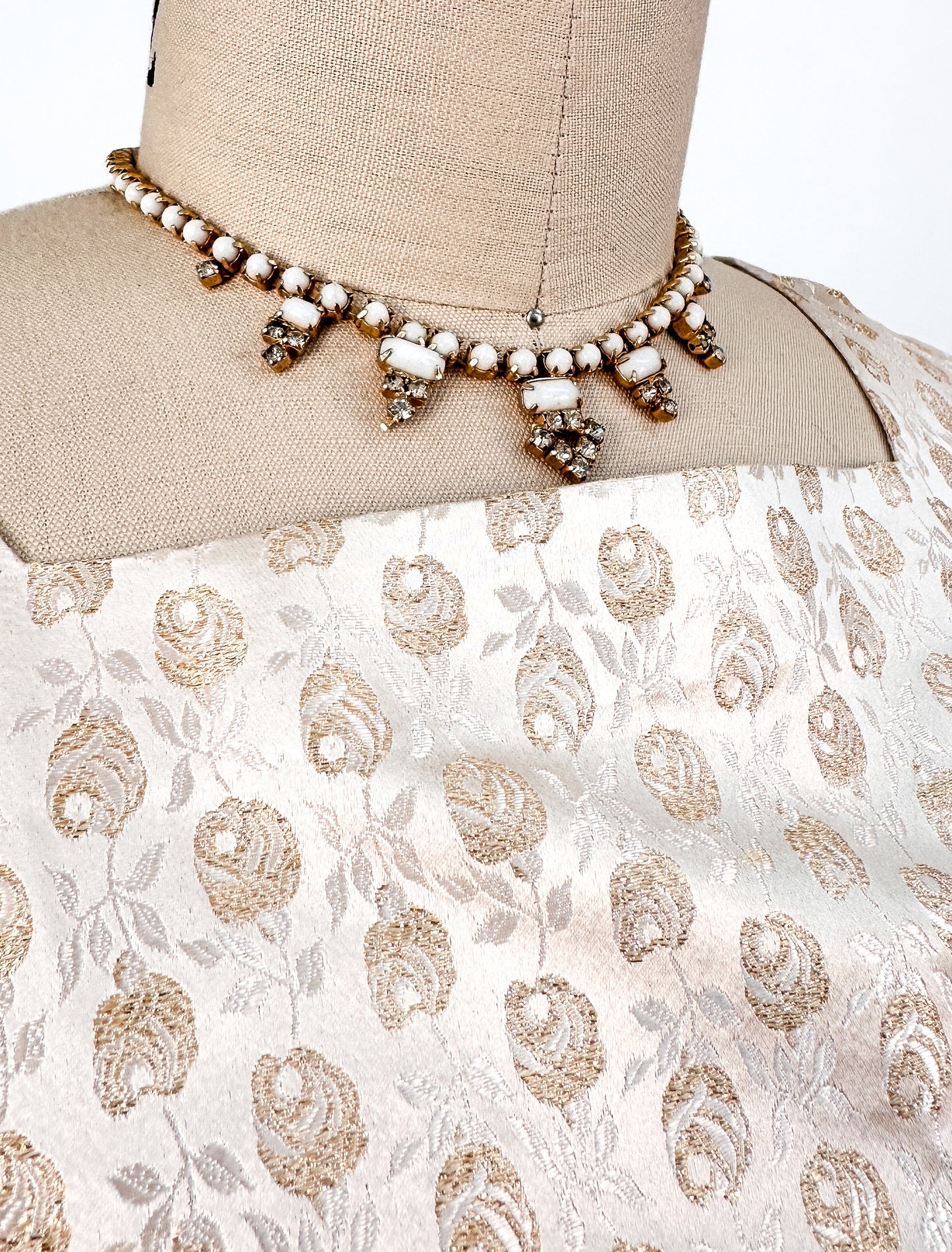 1950s Gold Silk Rose Print Brocade Wiggle Dress with Jacket and Belt / Waist 24.5