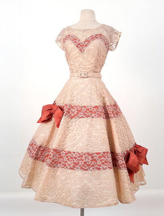 Light Pink Lace Party Dress With Satin Trim and Bows / Waist 30.5