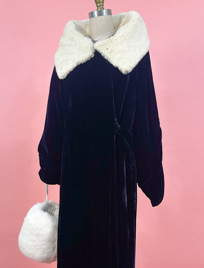 1920-30s Velvet Coat with White Ermine Fur Collar / Waist up to 34"