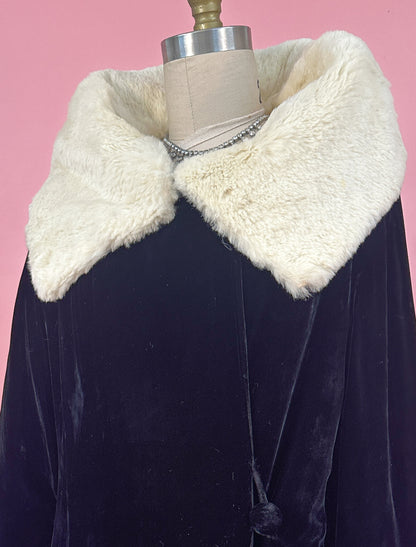 1920-30s Velvet Coat with White Ermine Fur Collar / Waist up to 34"