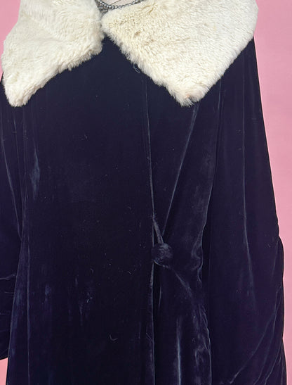 1920-30s Velvet Coat with White Ermine Fur Collar / Waist up to 34"