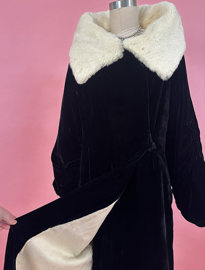 1920-30s Velvet Coat with White Ermine Fur Collar / Waist up to 34"