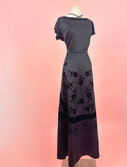 1930-40s Satin Gown with Velvet Floral Appliqués / Waist 30