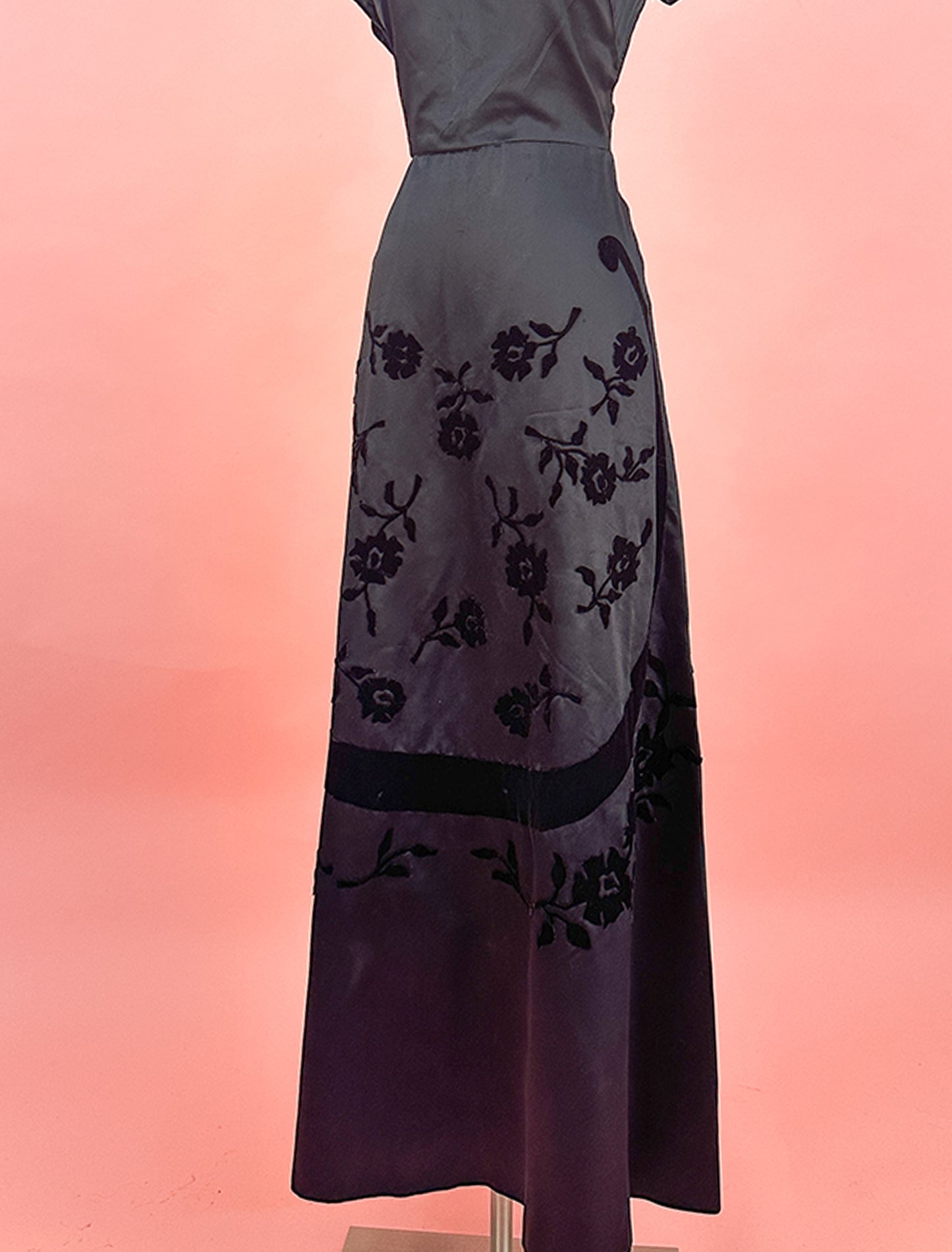 1930-40s Satin Gown with Velvet Floral Appliqués / Waist 30