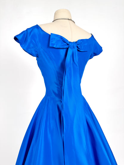 1950s Striking Sapphire Blue Gown with Bow / Waist 26