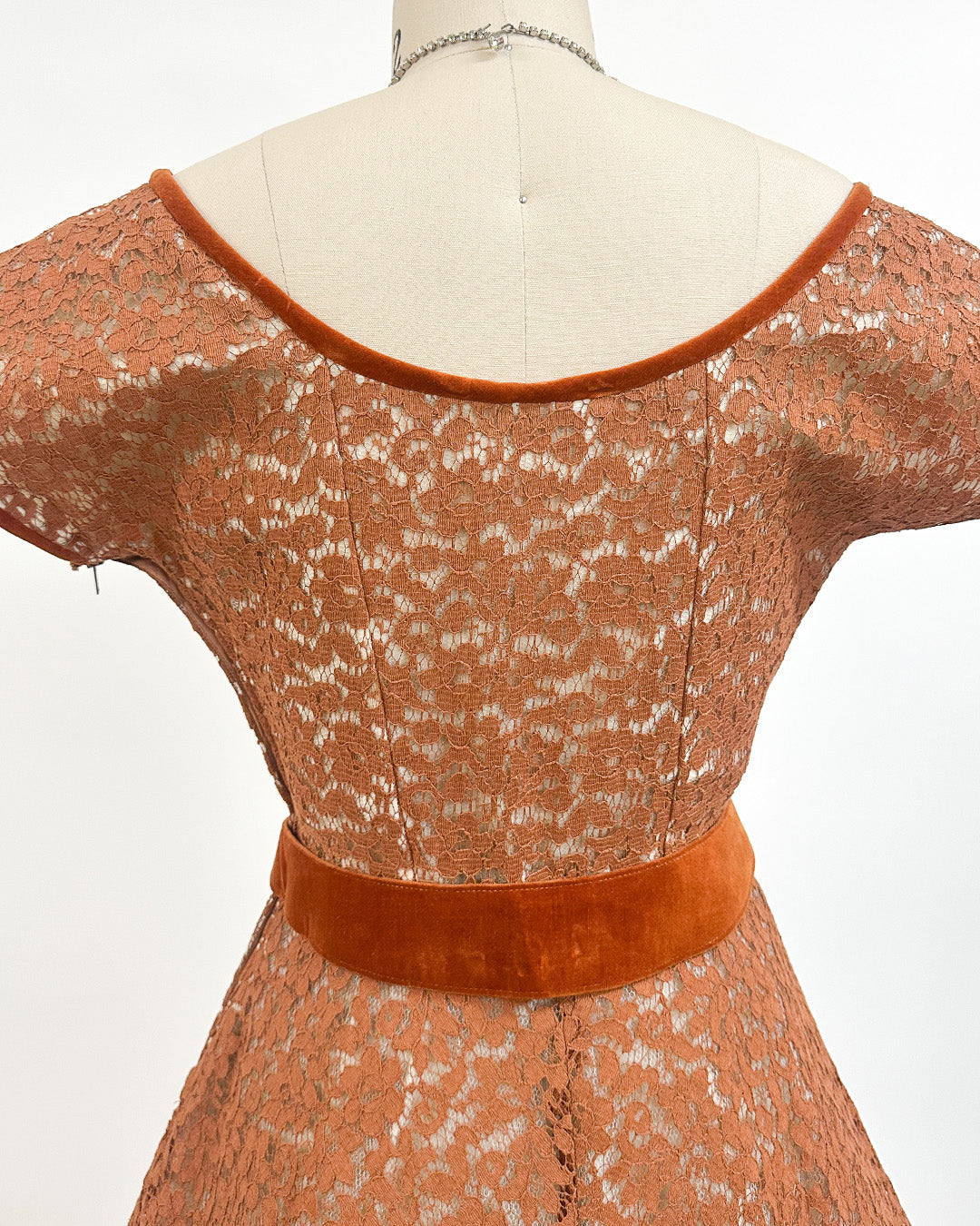 1950s 'The Central Park Glow' Lace Dress