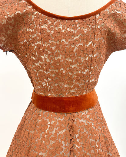 1950s 'The Central Park Glow' Lace Dress
