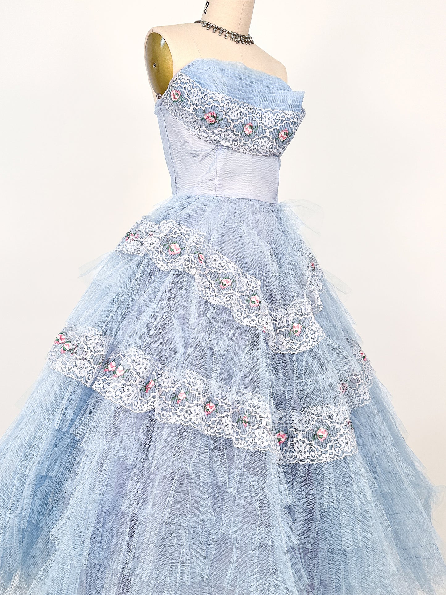 1950s Dreamy Pale Blue Tulle Party Dress / Waist 26