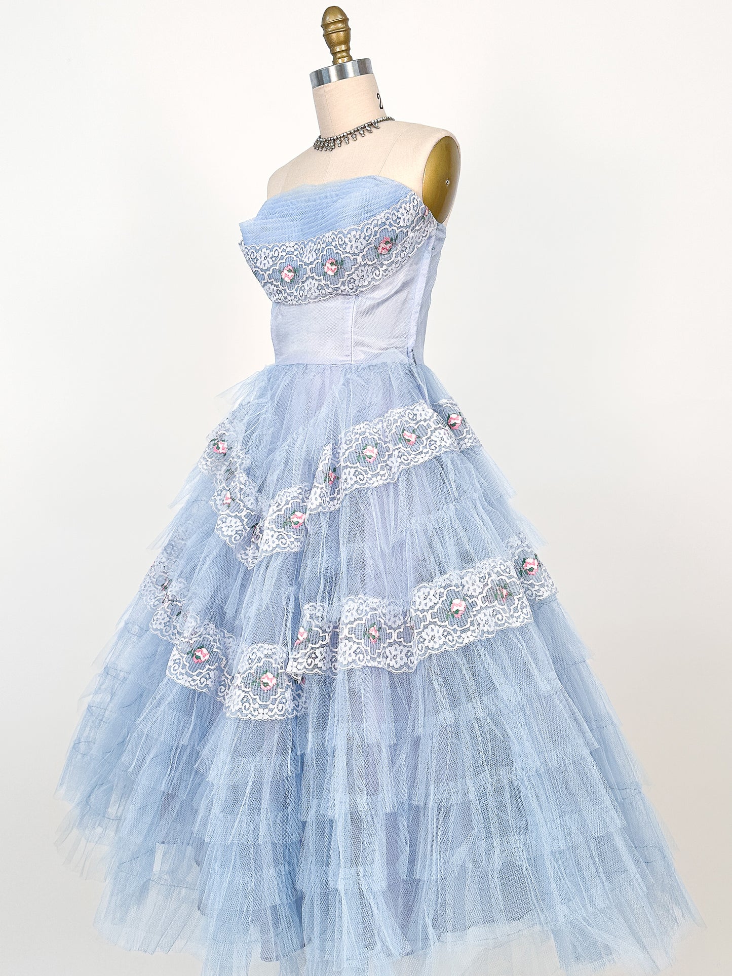 1950s Dreamy Pale Blue Tulle Party Dress / Waist 26