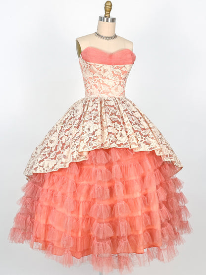 1950s Dreamy Lace & Tulle Party Dress / Waist 24