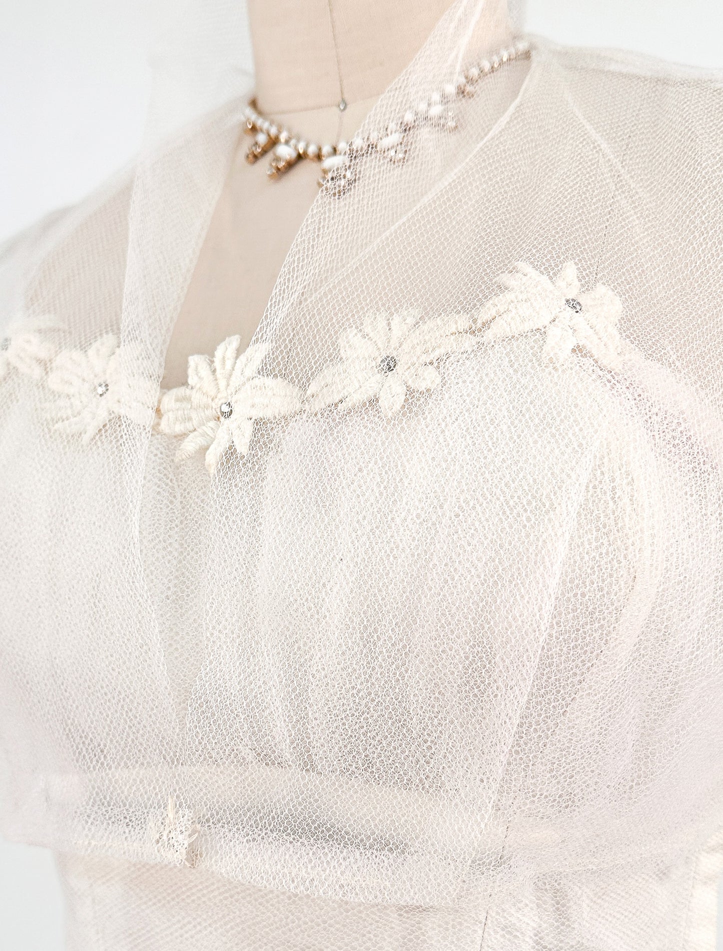 1950s Swan White Lace Floral Tulle Gown with Matching Bolero / Waist 26