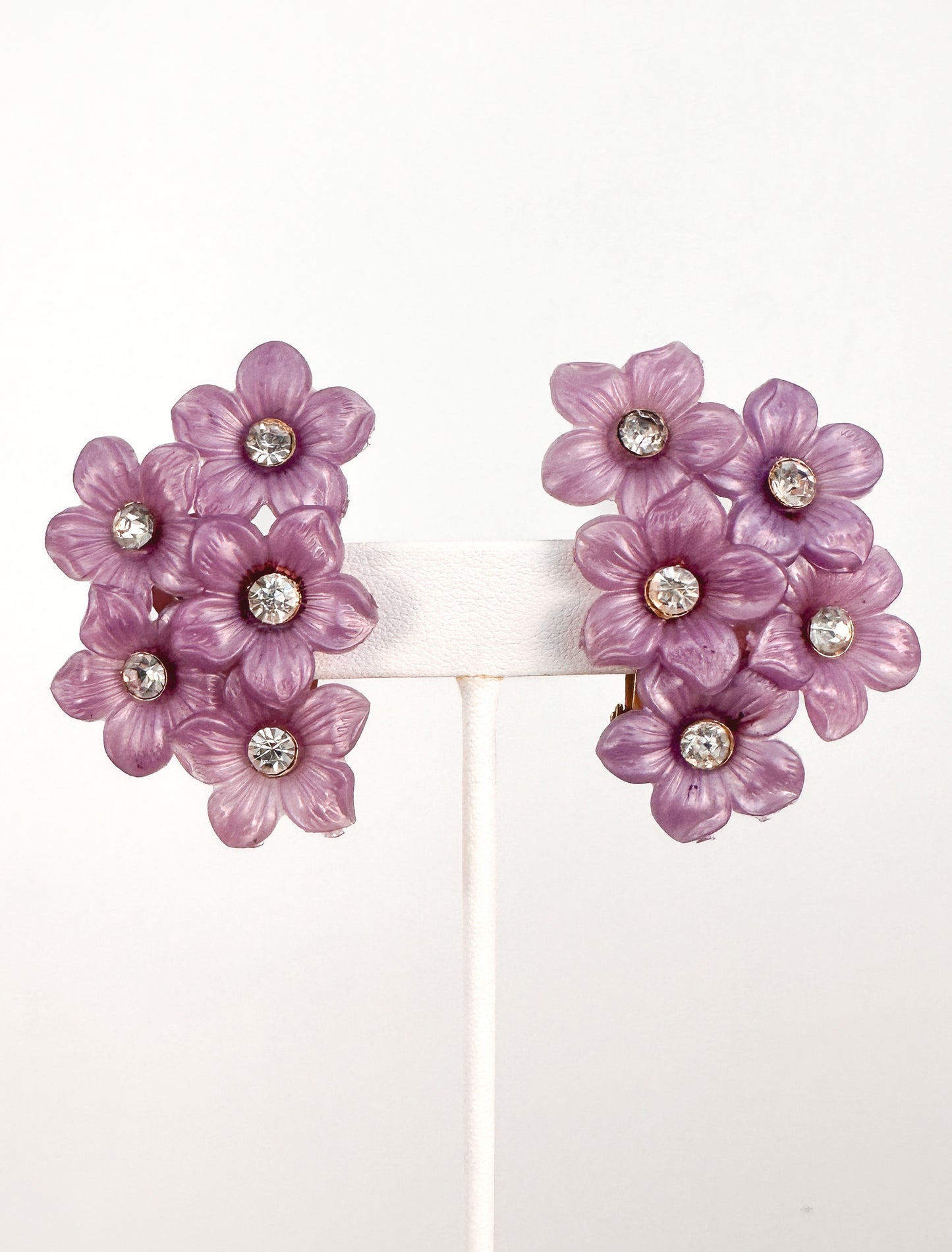 1960s Purple Flower Clip On Earrings
