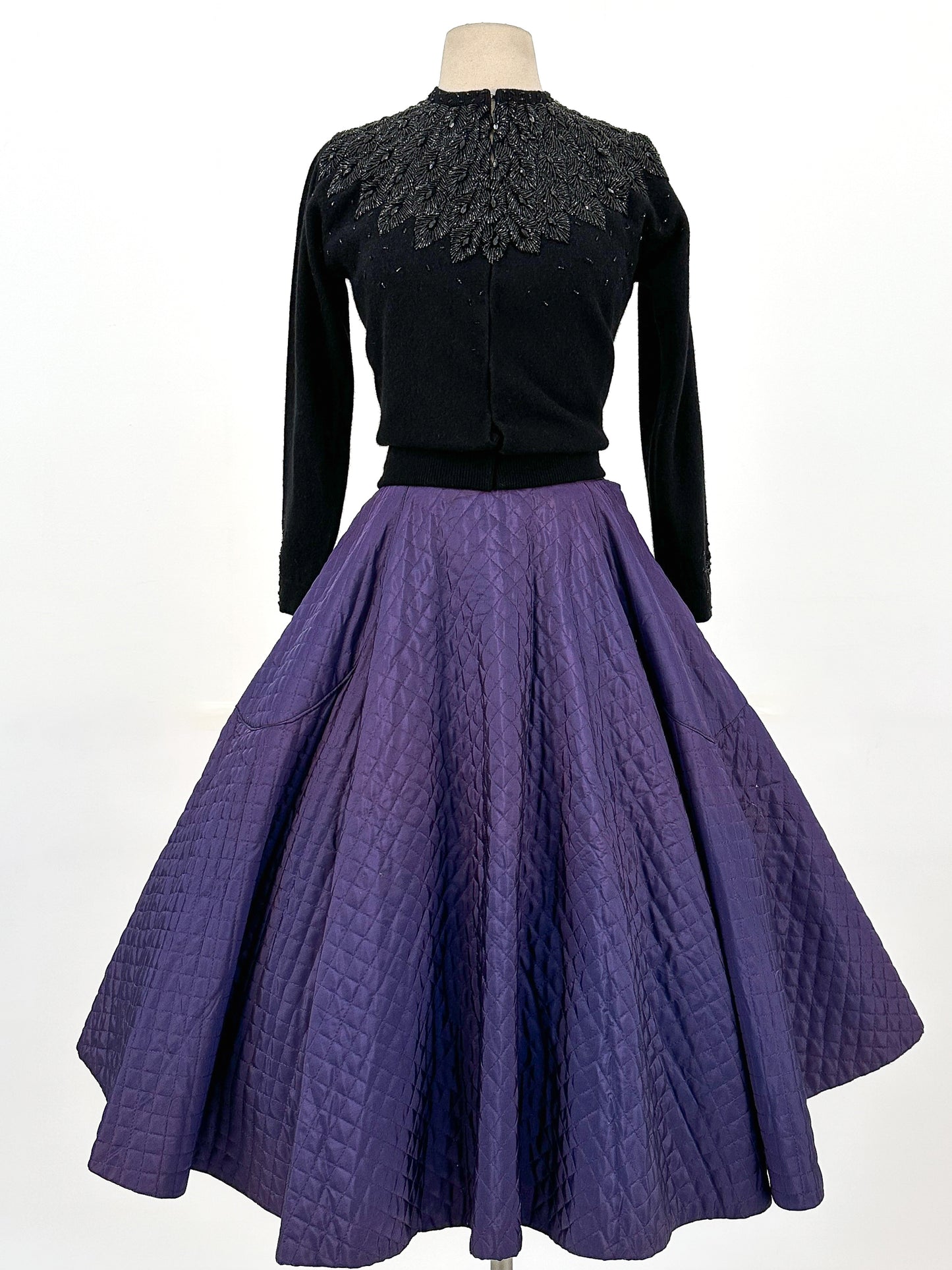 1950s Deep Indigo Quilted Circle Skirt / Waist 26.5