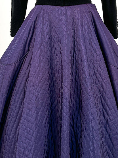1950s Deep Indigo Quilted Circle Skirt / Waist 26.5