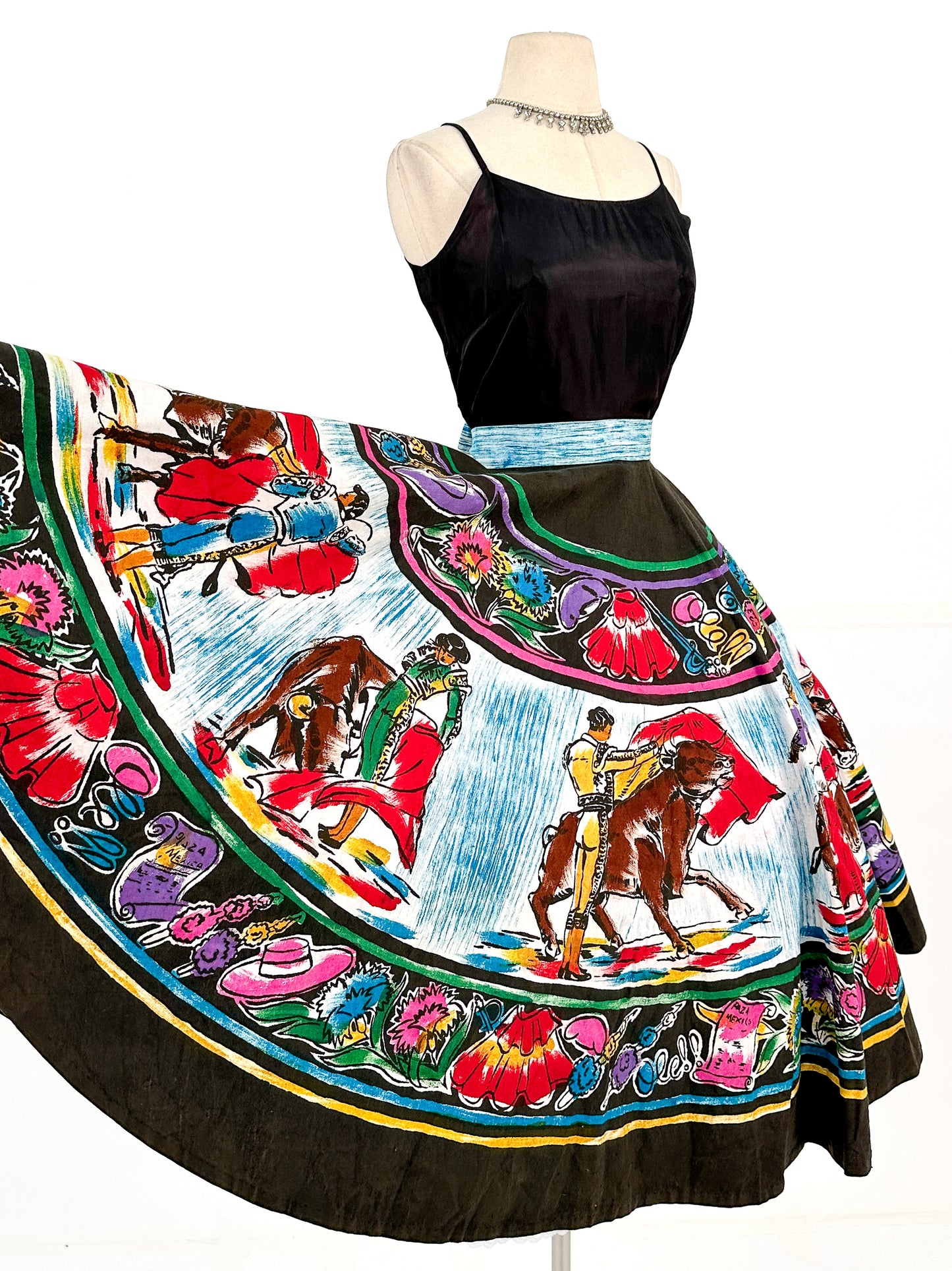 Rare 1950s Vibrant Hand Painted Matador Circle Skirt / Waist 26