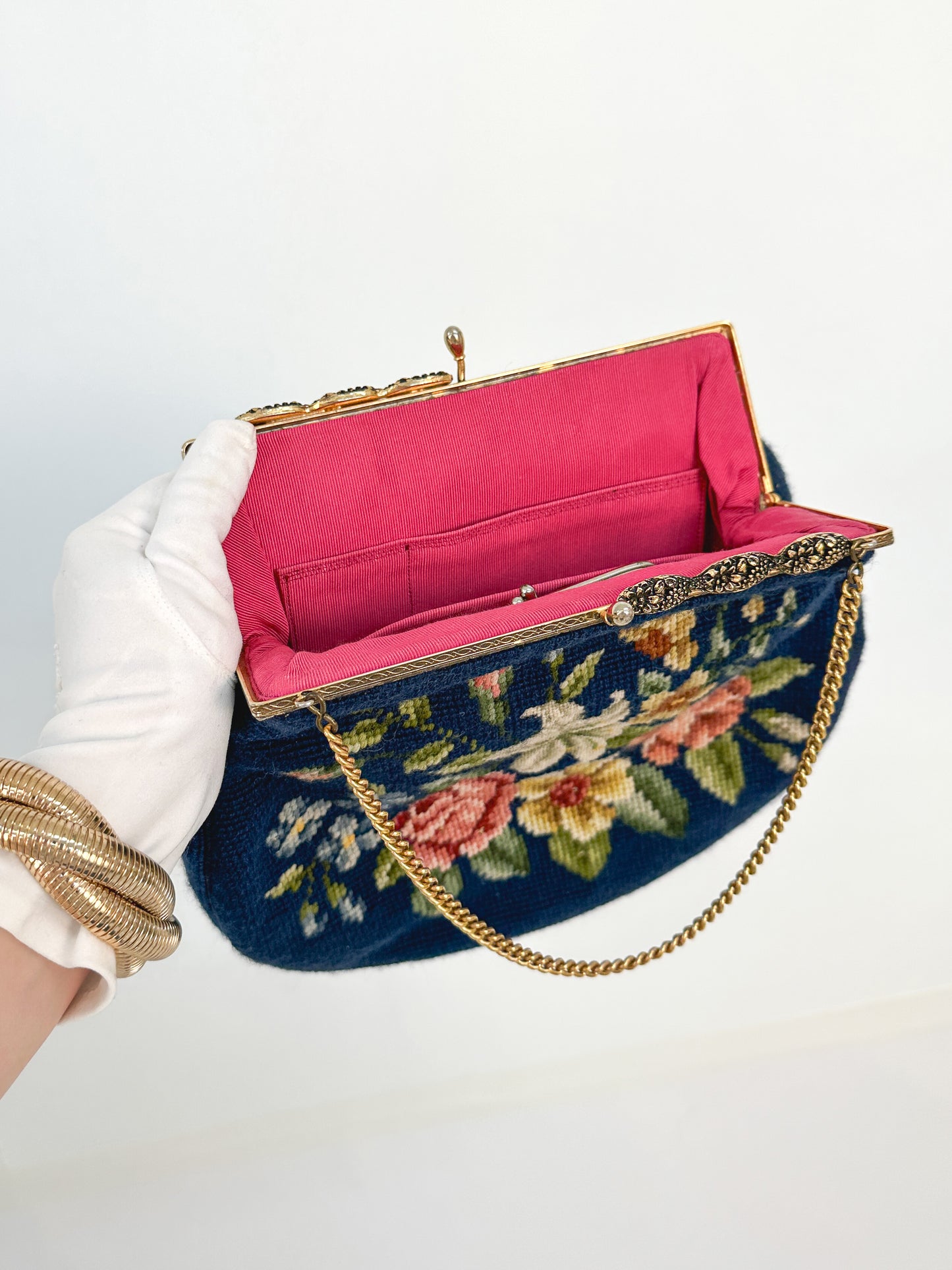 1950s Needlepoint Floral Handbag
