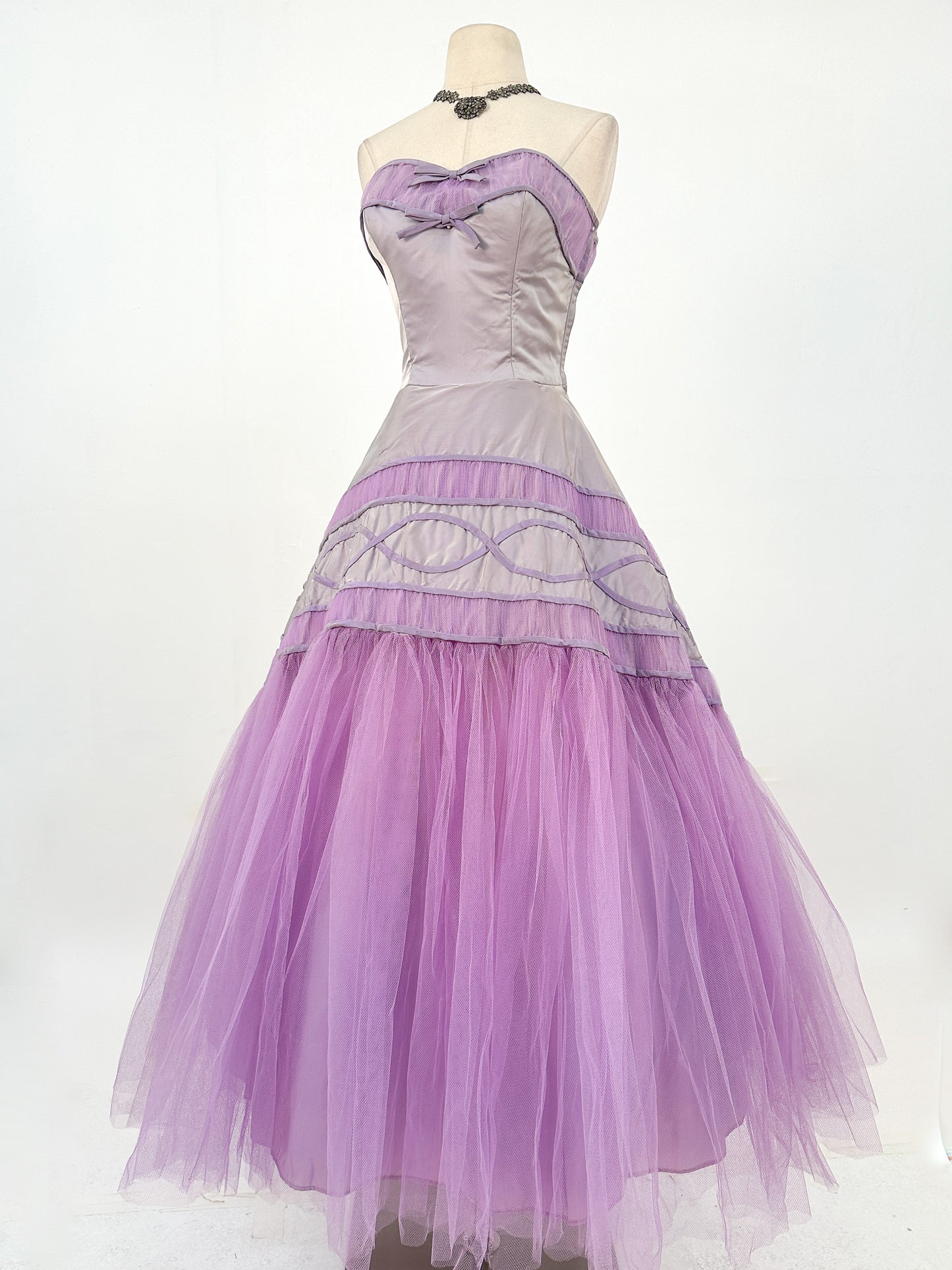 1950s Show-Stopper Lavender Tulle and Taffeta Gown / Waist 28