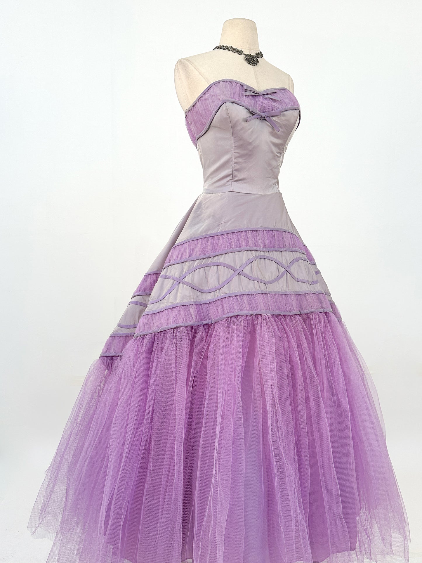 1950s Show-Stopper Lavender Tulle and Taffeta Gown / Waist 28