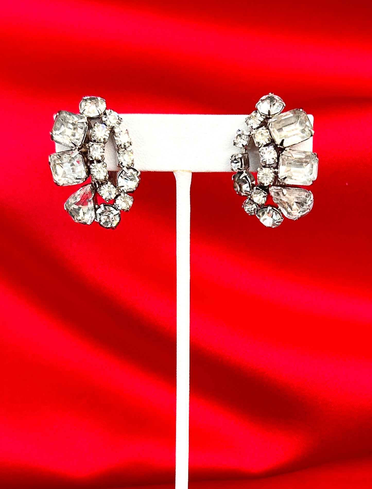 1950s Clear Rhinestone Statement Earrings / Clip-on