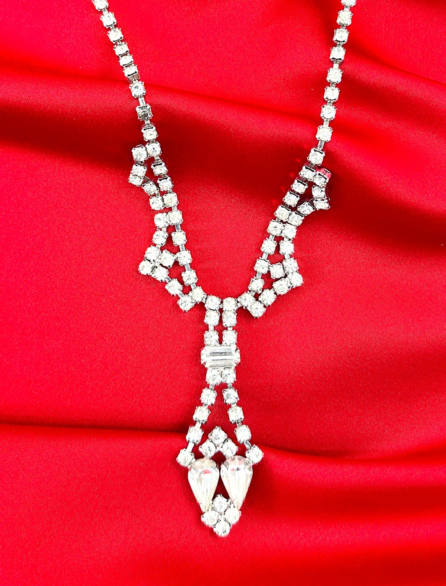 1950s Clear Rhinestone Y-Shaped Statement Necklace