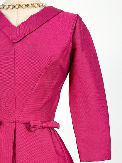 1960s Fuchsia Dress with Bows / Waist 26