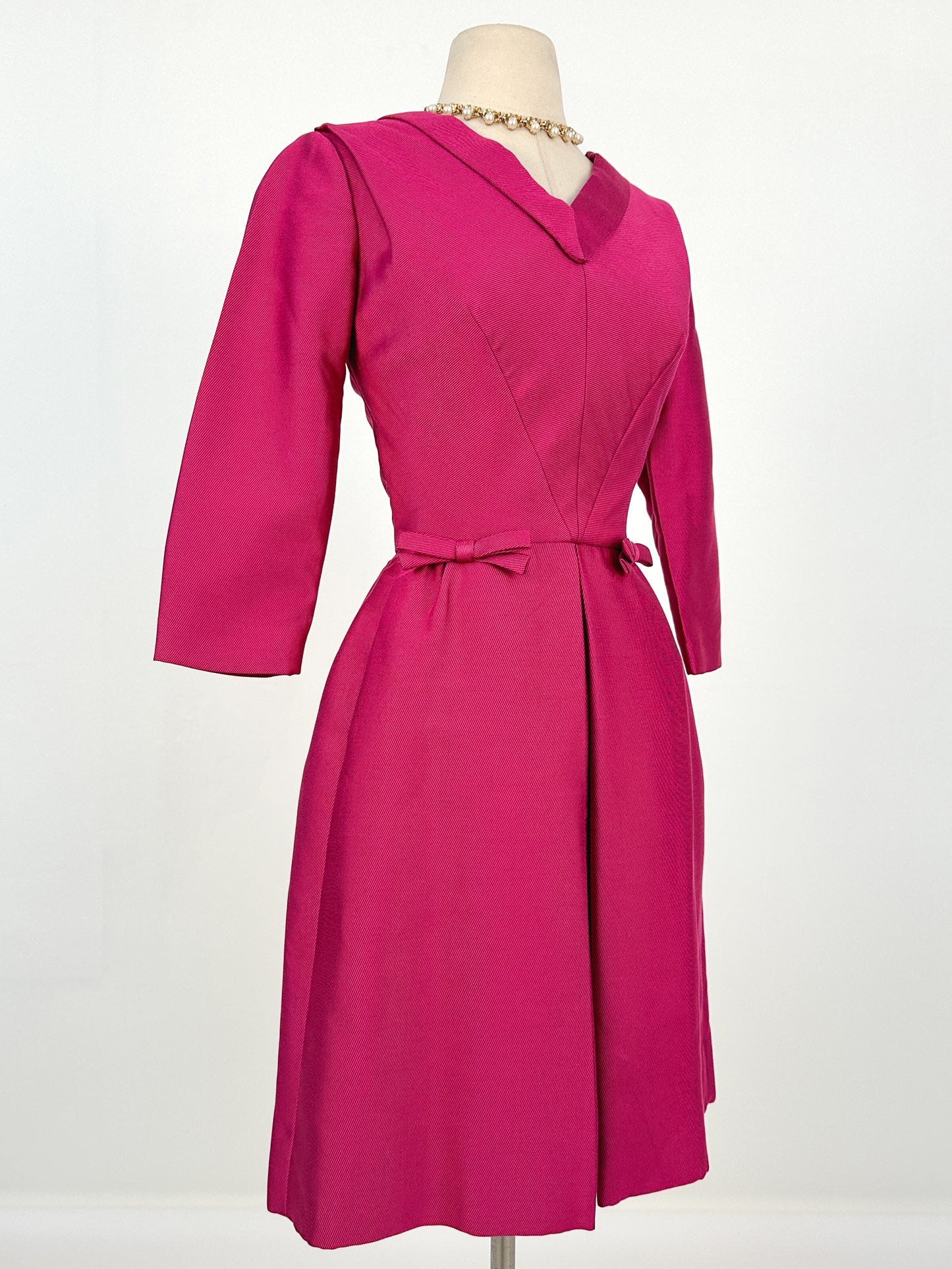 1960s Fuchsia Dress with Bows / Waist 26