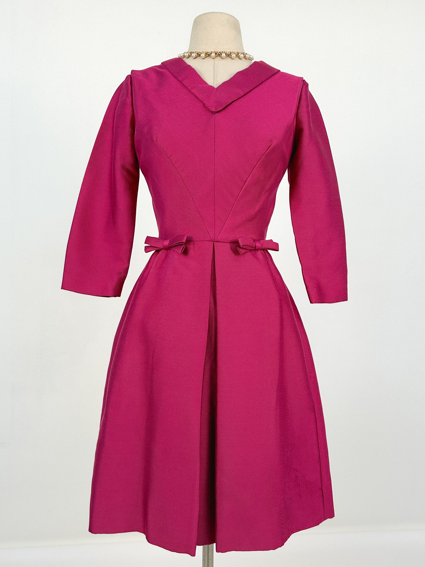1960s Fuchsia Dress with Bows / Waist 26
