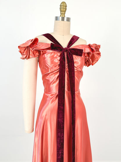 1930s Liquid Silk Satin Bias Cut Gown / Waist 26"