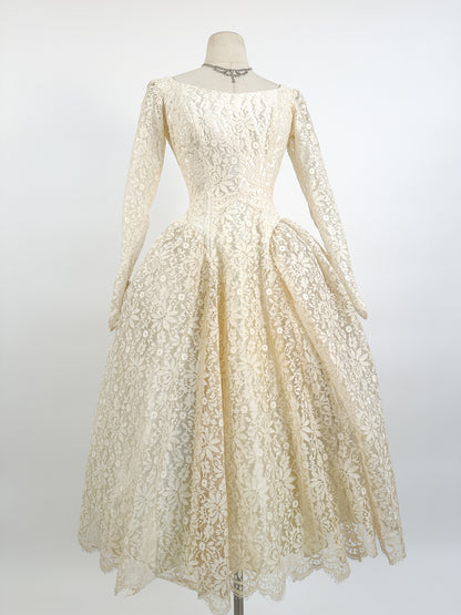1950s Motaldo's Wedding Dress / Waist 24