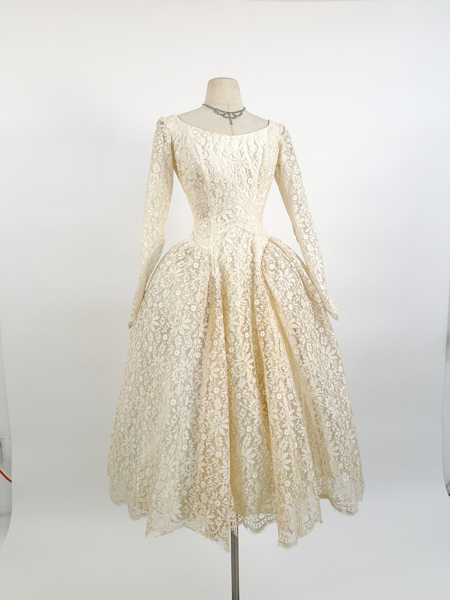 1950s Motaldo's Wedding Dress / Waist 24
