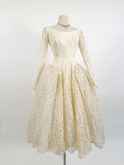 1950s Motaldo's Wedding Dress / Waist 24