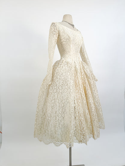 1950s Motaldo's Wedding Dress / Waist 24