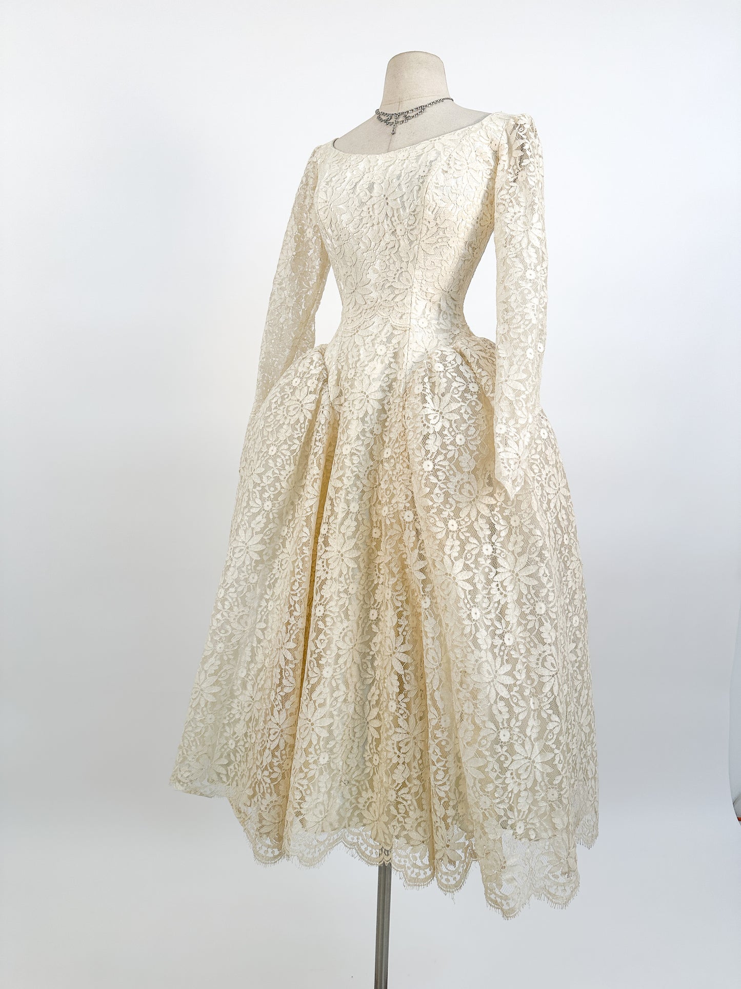 1950s Motaldo's Wedding Dress / Waist 24