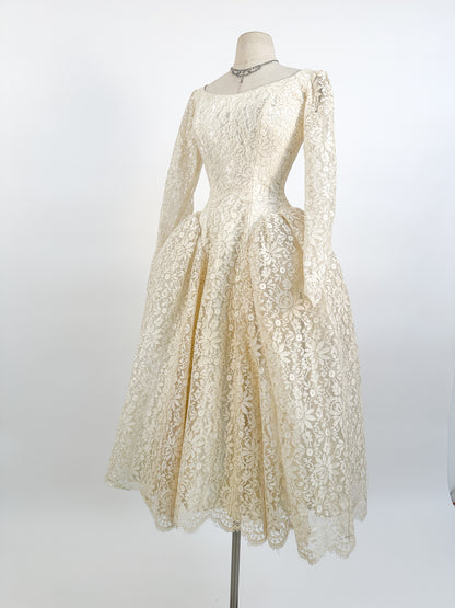 1950s Motaldo's Wedding Dress / Waist 24