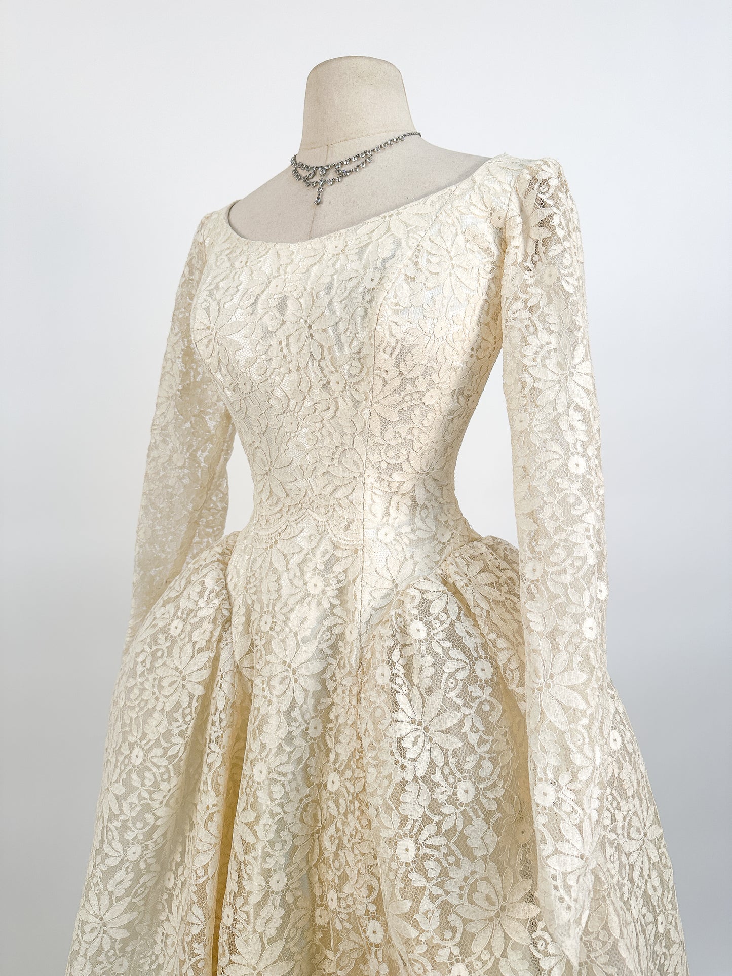 1950s Motaldo's Wedding Dress / Waist 24