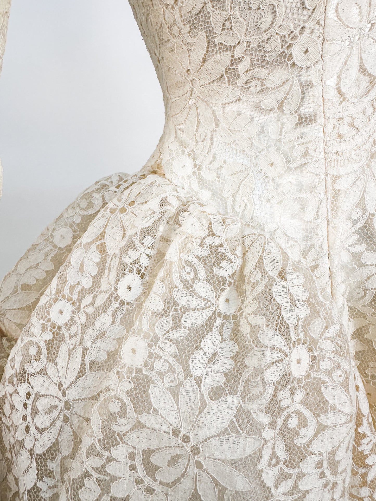 1950s Motaldo's Wedding Dress / Waist 24