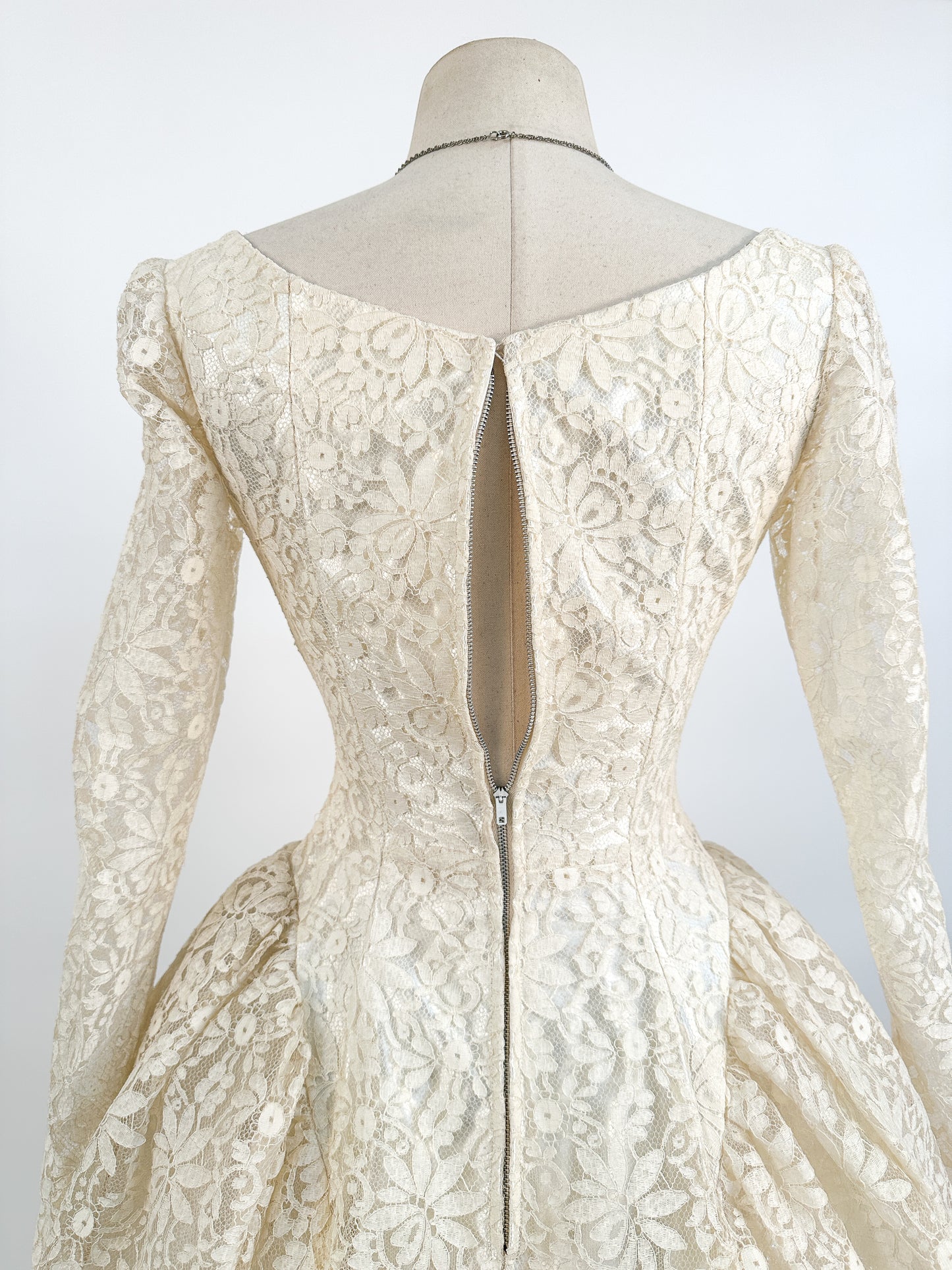 1950s Motaldo's Wedding Dress / Waist 24