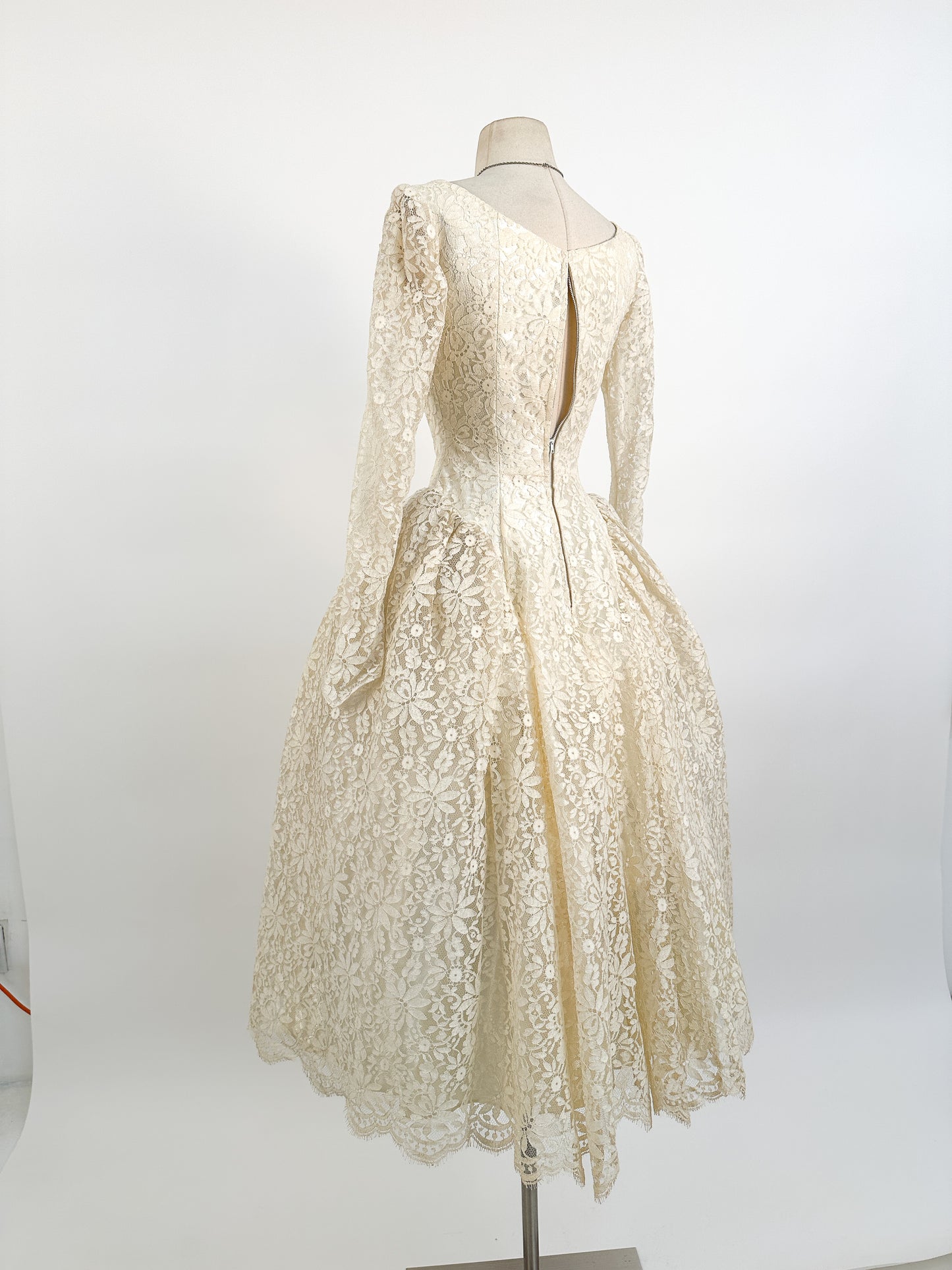 1950s Motaldo's Wedding Dress / Waist 24