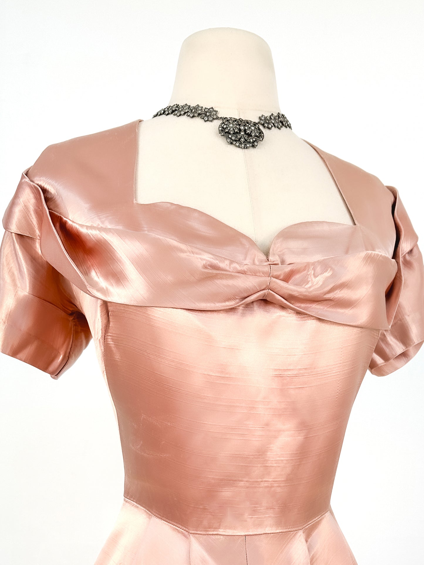 1930-40s Dusty Rose Silk Satin Gown / Waist 30