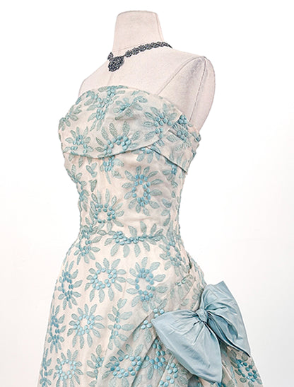 1950s Organza Embroidered Ballgown / Waist 26