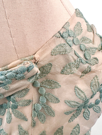 1950s Organza Embroidered Ballgown / Waist 26