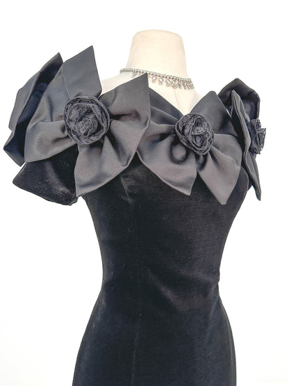 1980s Off the shoulder Black Velvet Bow Dress / Waist 30