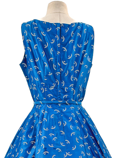 1950s Cotton Sateen Day Dress with Feather Print / Waist 30