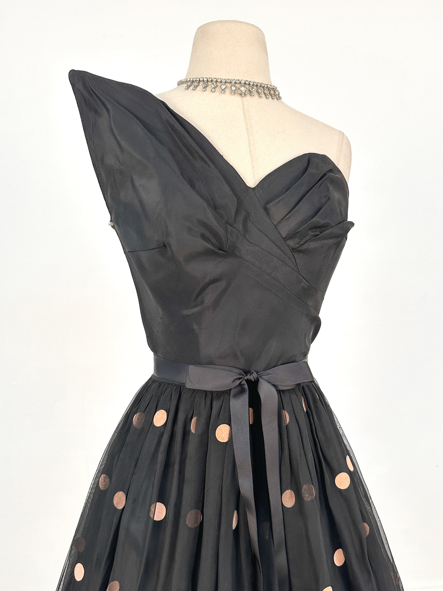 1940s Dramatic Evening Gown by Fred Perlberg / Waist 28