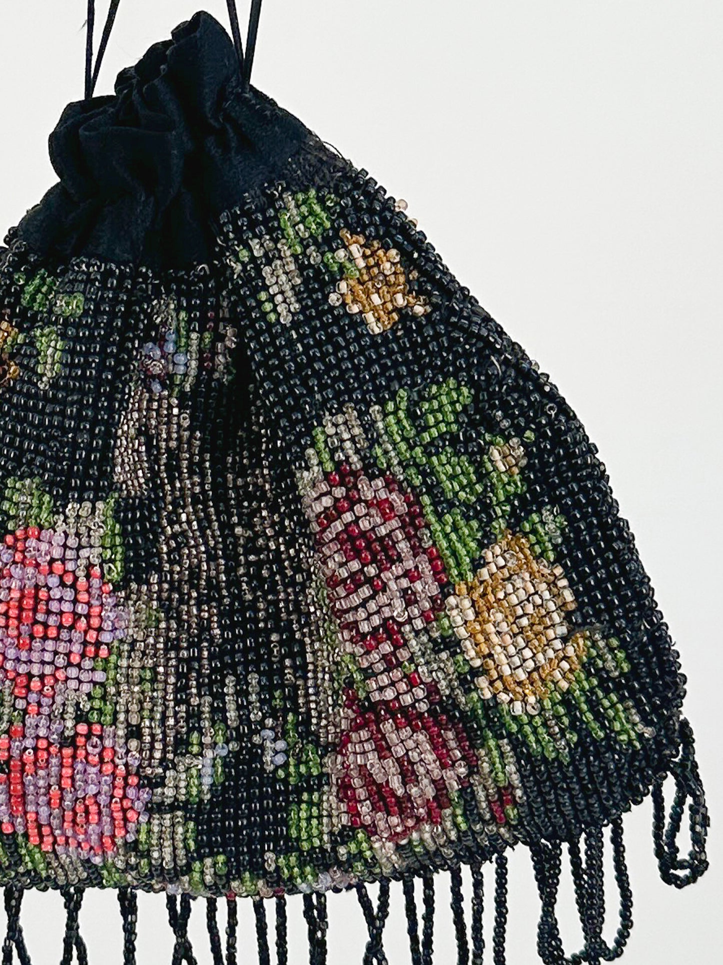 1900-1920 Glass Beaded Ridicule Handbag