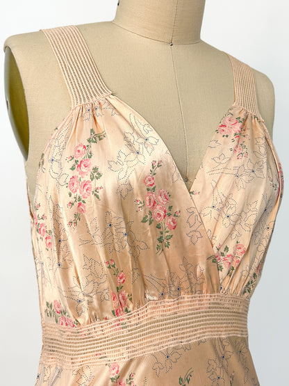 1940s Rayon Pretty Peach Slip with Blue Flowers / Waist 26