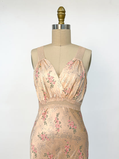 1940s Rayon Pretty Peach Slip with Blue Flowers / Waist 26